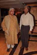at the launch of Deepti Naval_s book in Taj Land_s End on 30th Oct 2011 (30).JPG